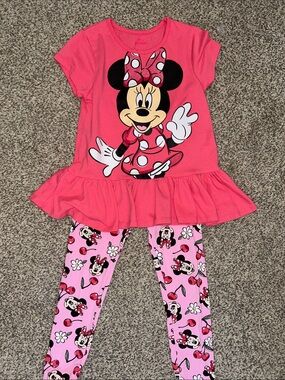 Minnie Mouse Pink Peplum Top & Leggings Set